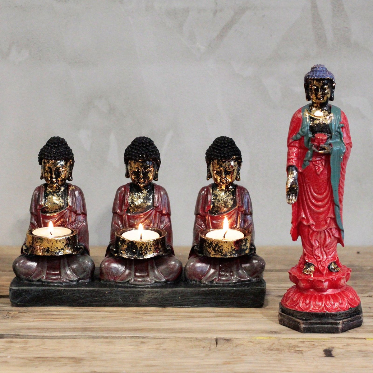 Świecznik Budda – Trzej wyznawcy, patyna — zdjęcie 4